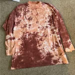 Long sleeve tie dye mock neck shirt